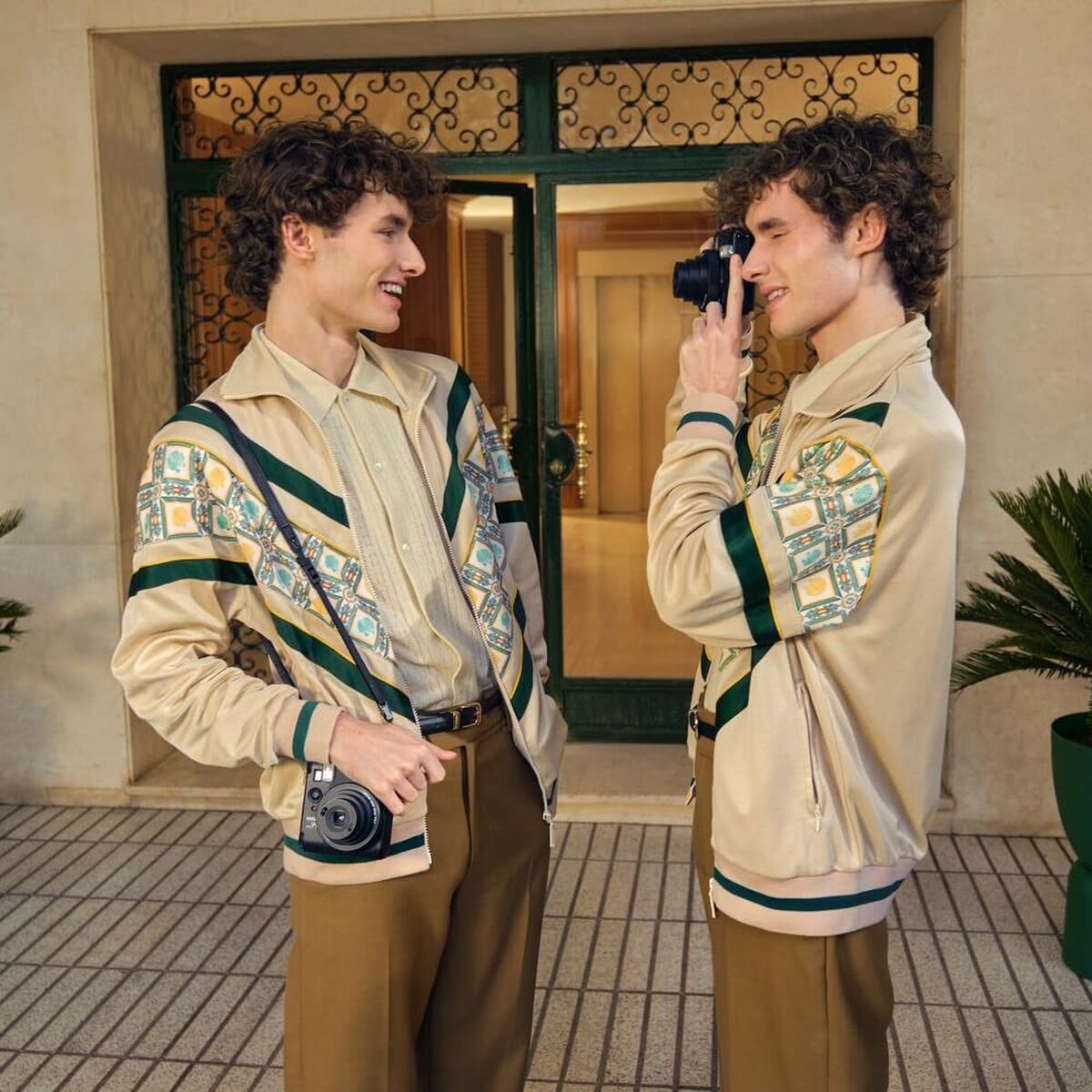 V2HB470E724FEF10F2B3C7773D4F5633A63R7728769P8